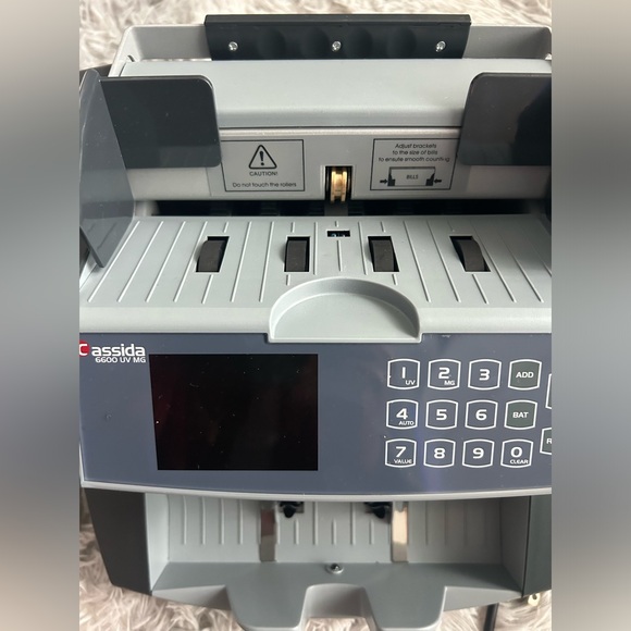 Cassida 6600 UV/MG USA Business Grade Money Counter UV/MG/IR Counterfeit - Picture 5 of 7